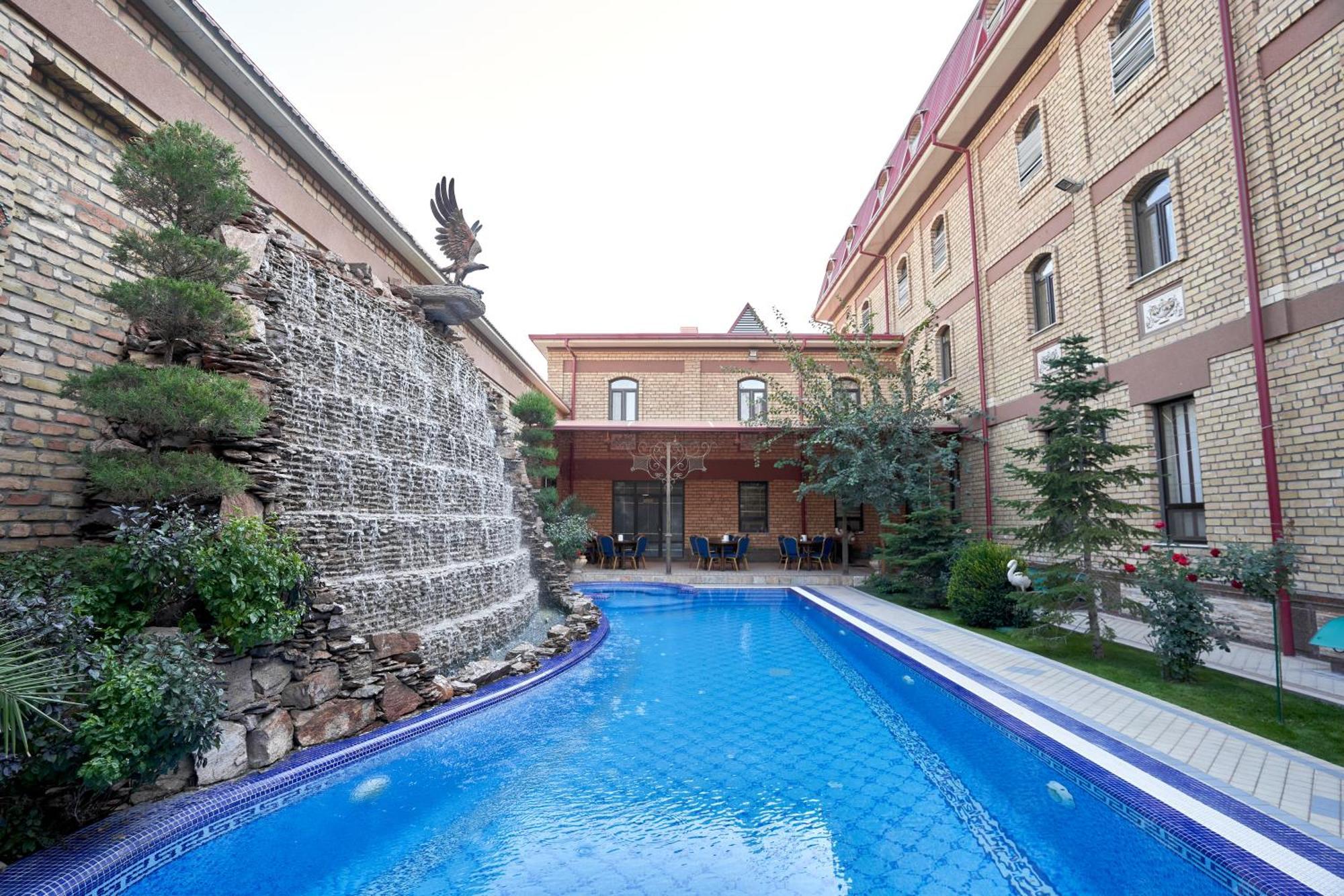 Hotel Rakat Plaza Taškent Exteriér fotografie